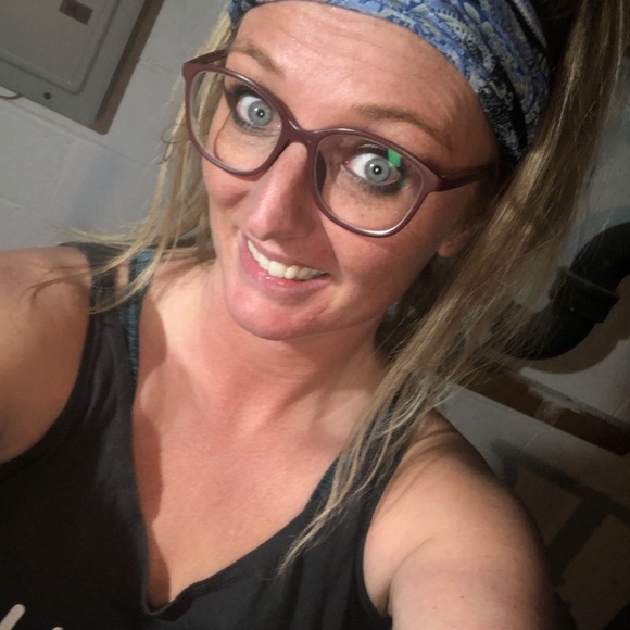 Meet your Posher, Brooke - Picture 6 of 16